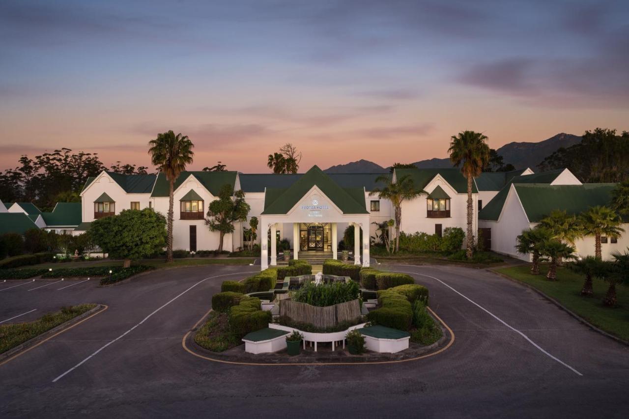 Protea Hotel By Marriott George King George Exterior foto